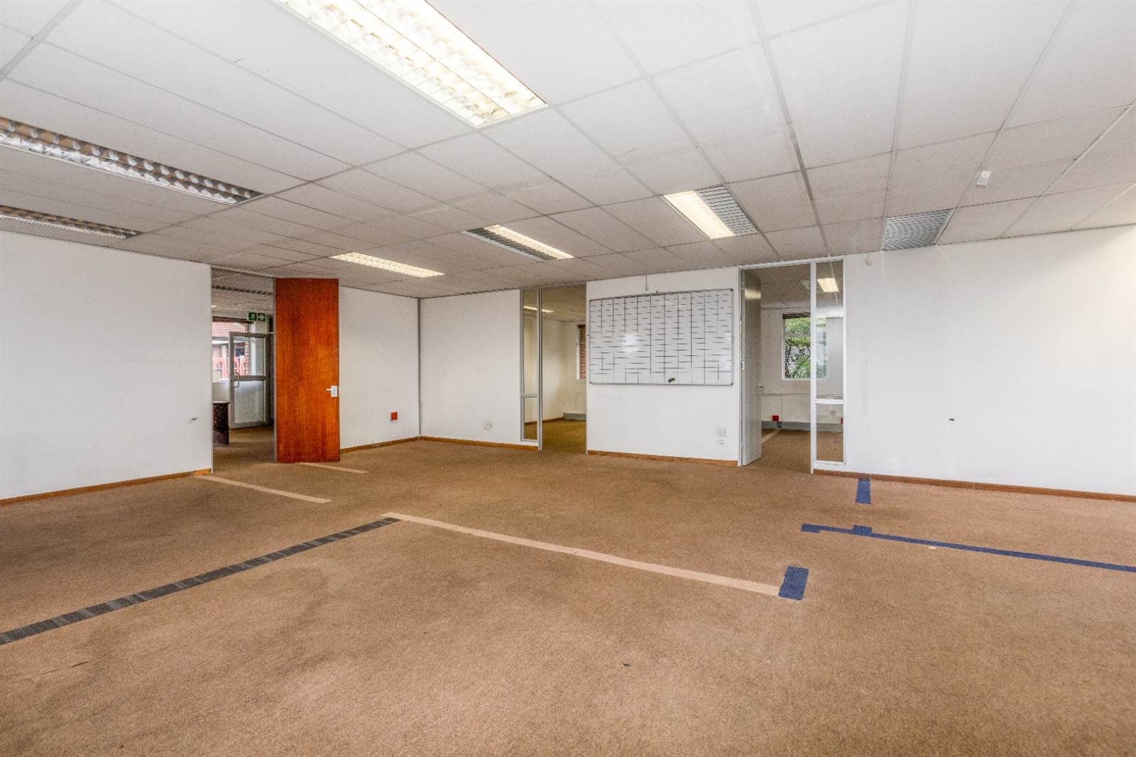 315  m² Commercial space in Randburg Central photo number 26