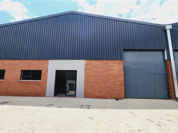 435  m² Industrial space