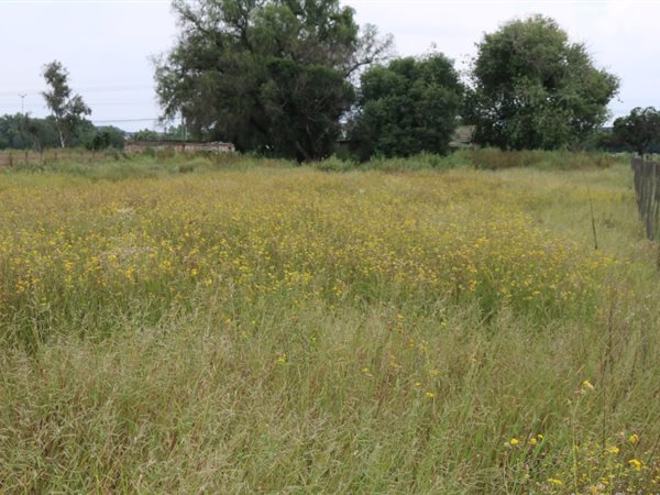 2280 m² Land available in Meyerton South
