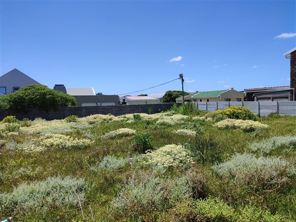 683 m² Land available in Franskraal
