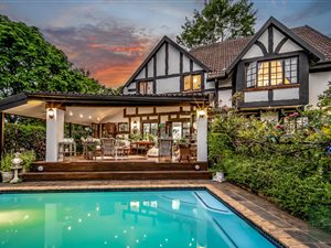 House in Hillcrest Central