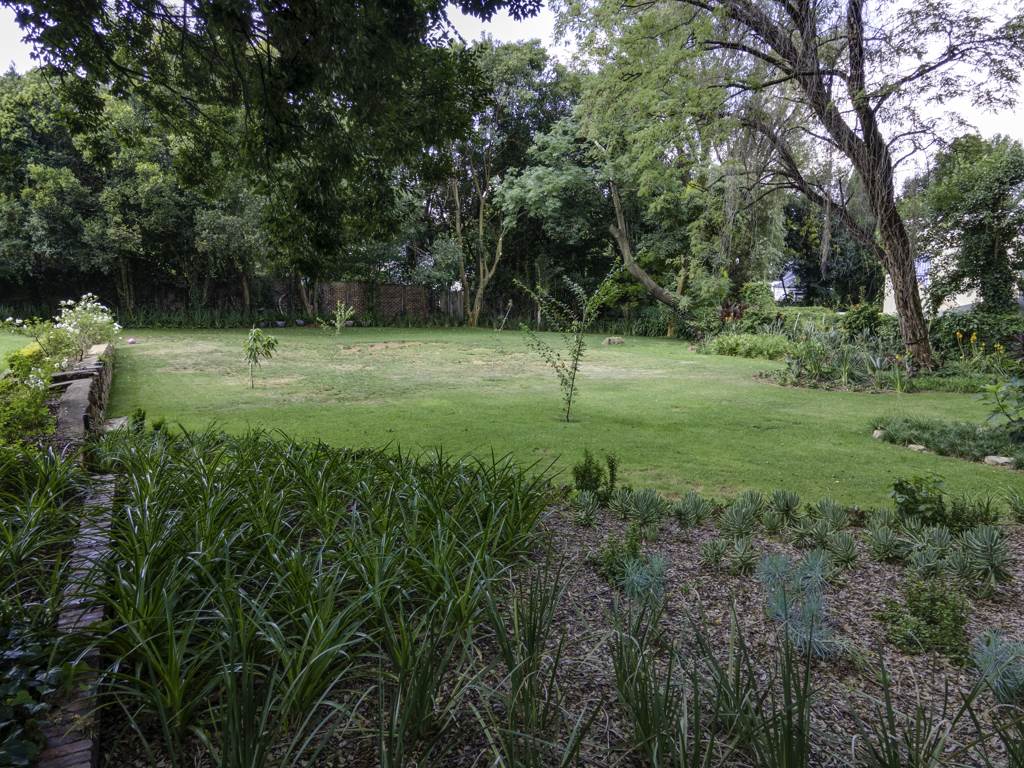 1830 m² Land available in Atholl photo number 2