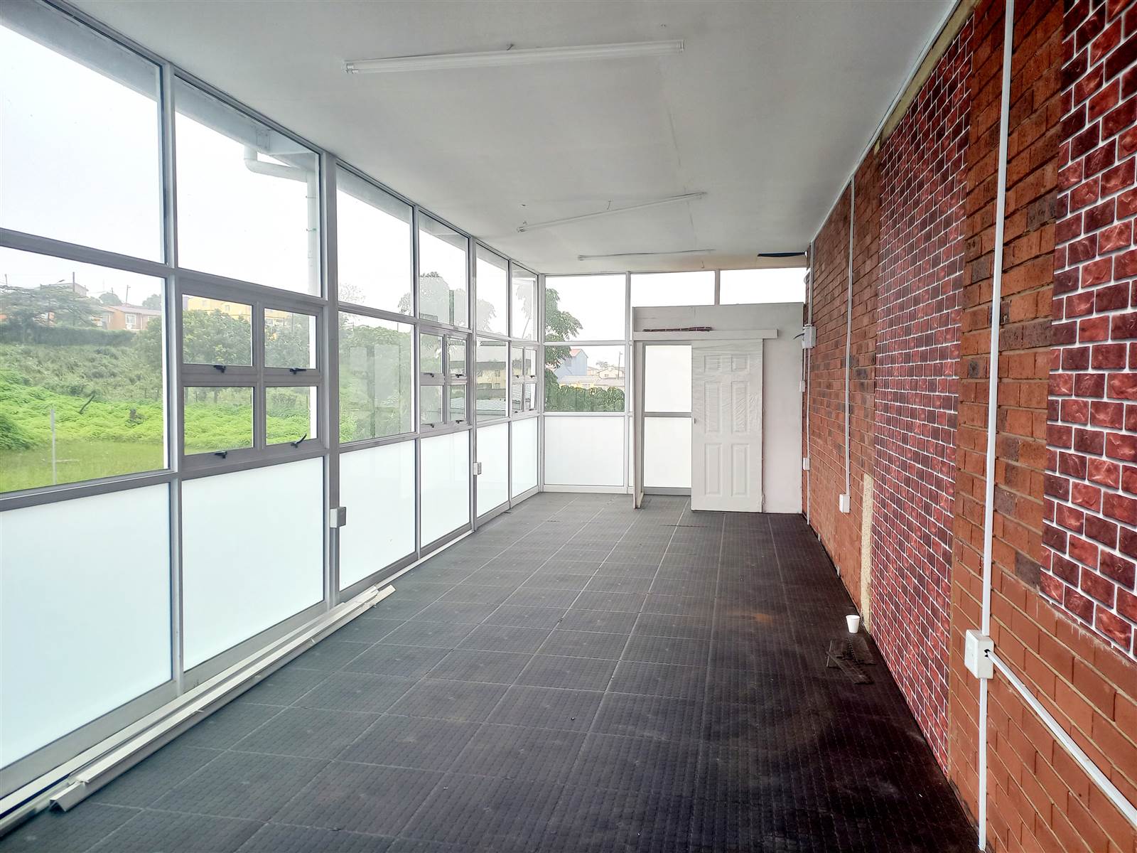 60  m² Commercial space in Greenbury photo number 2