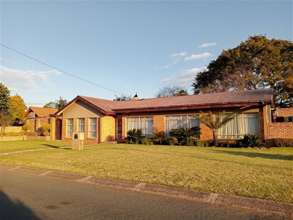 4 Bed House in East Lynne
