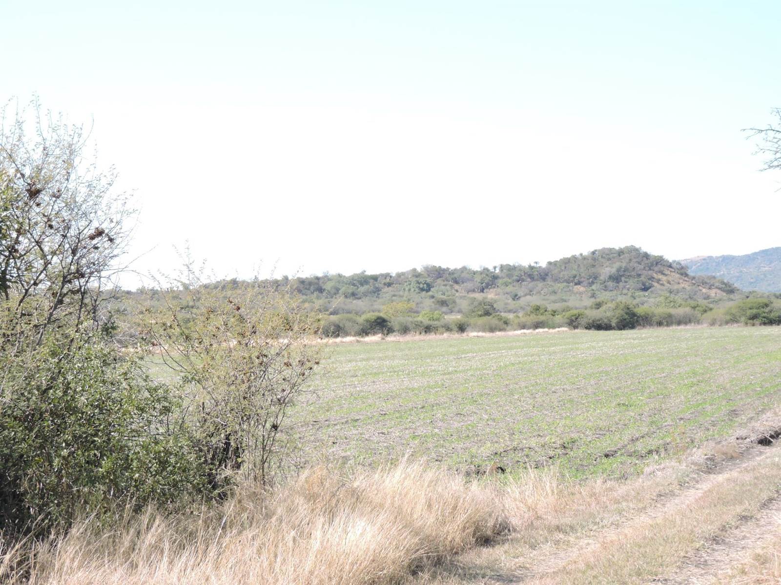 21.4 ha Land available in Rustenburg photo number 2