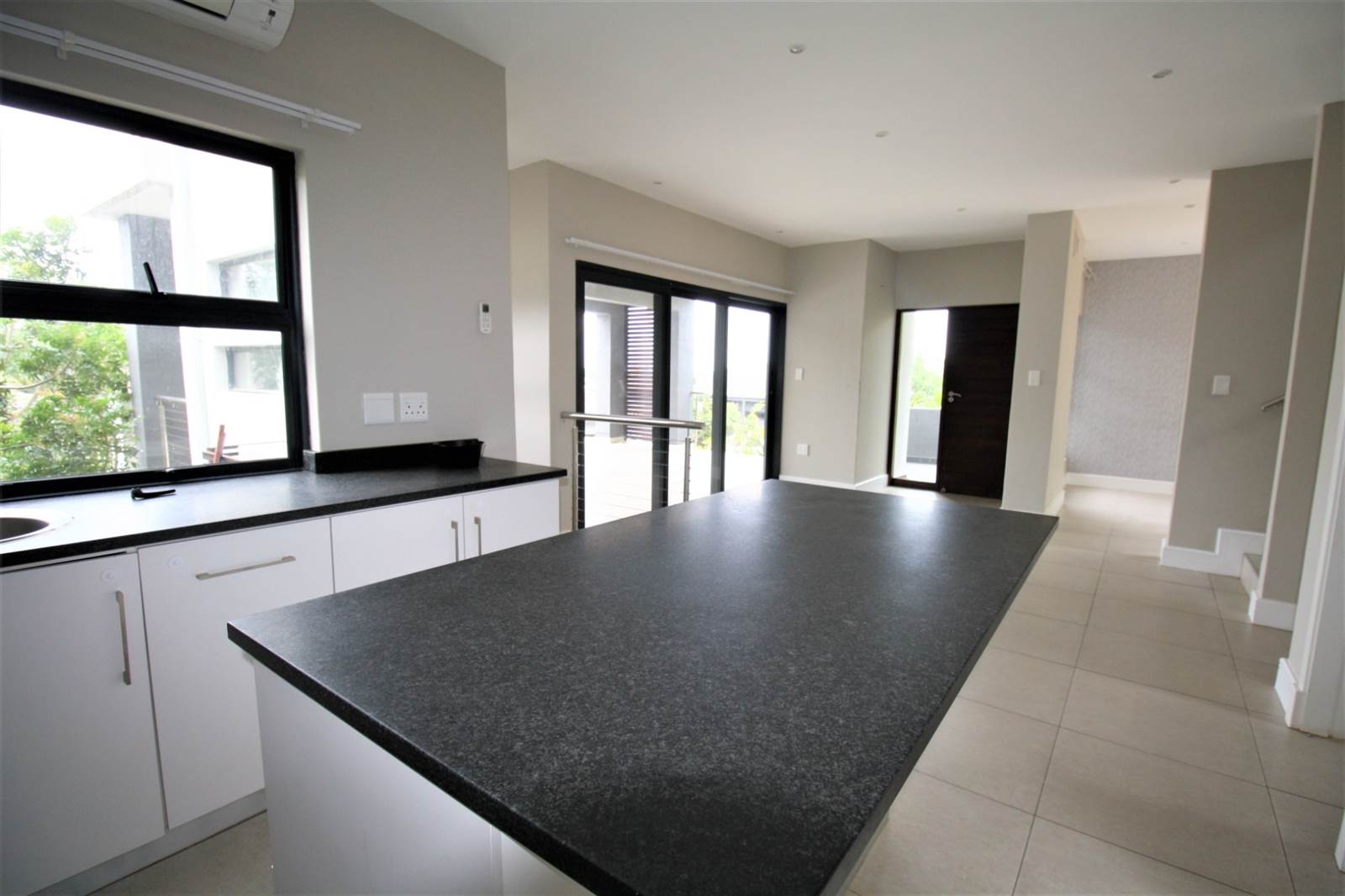3 Bed Townhouse in Brettenwood Coastal Estate photo number 6
