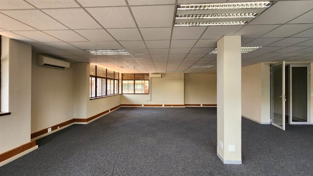 143  m² Commercial space in Centurion CBD photo number 18