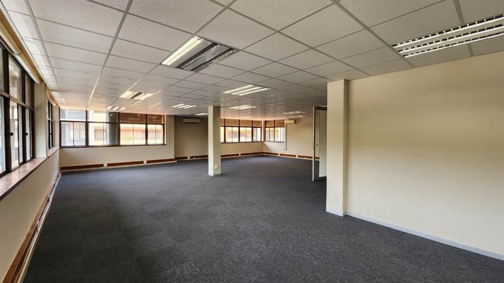 143  m² Commercial space in Centurion CBD photo number 26