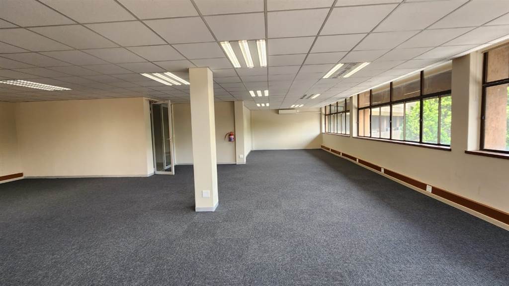 143  m² Commercial space in Centurion CBD photo number 12