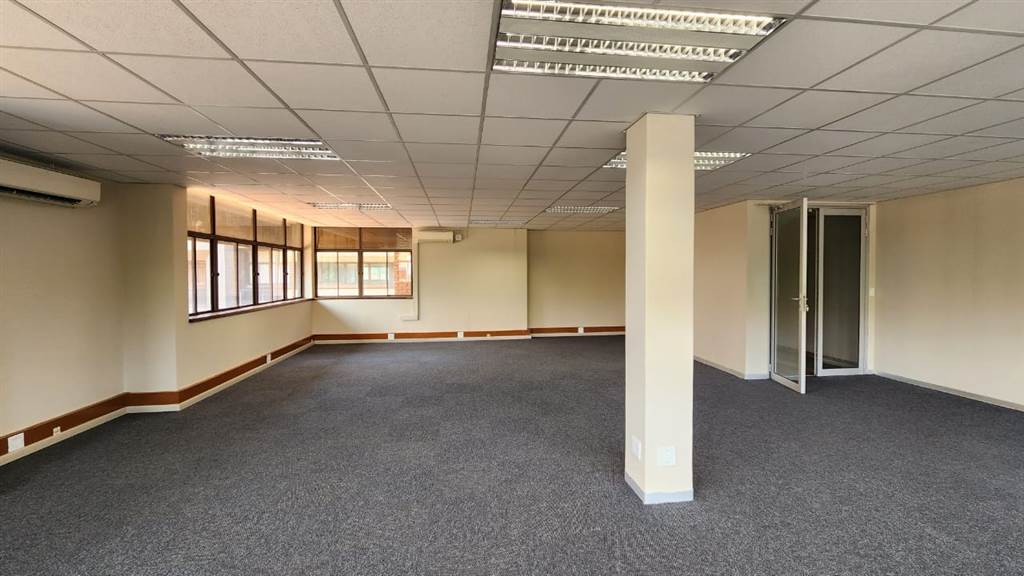 143  m² Commercial space in Centurion CBD photo number 21