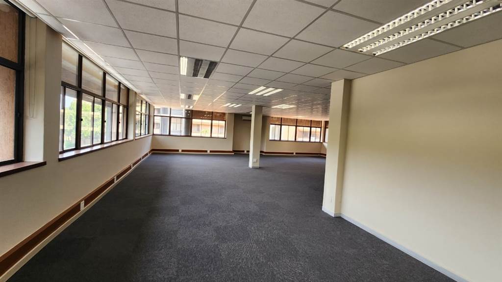 143  m² Commercial space in Centurion CBD photo number 25