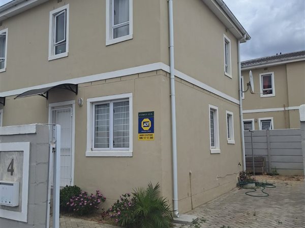 2 Bedroom House 2 Bedroom House