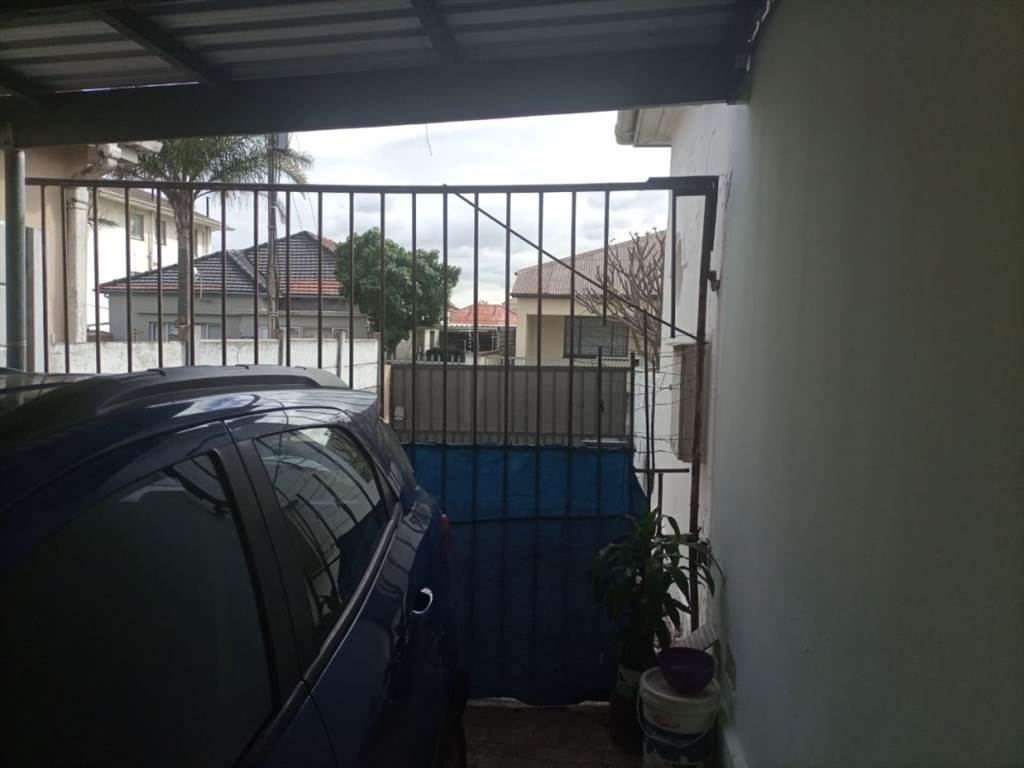 3 Bed House in Parow photo number 21