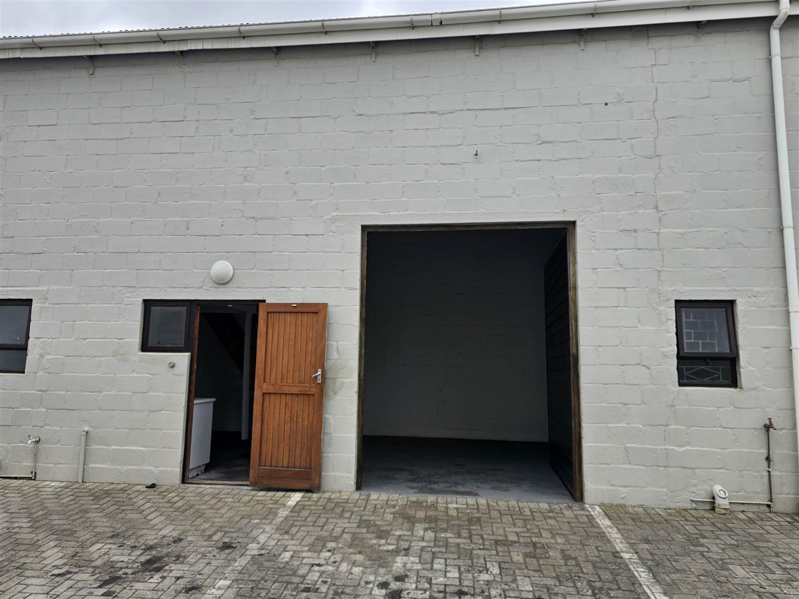 42.5  m² Commercial space in Westcliff photo number 11