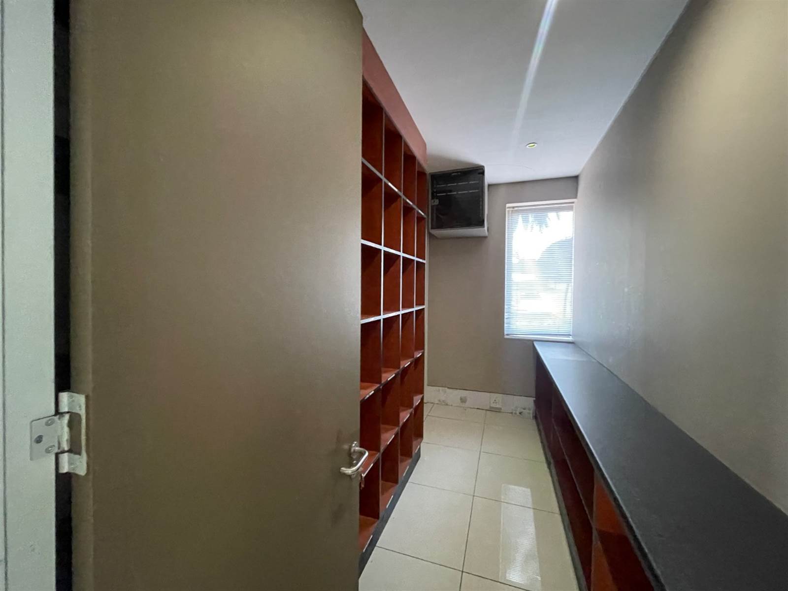 514  m² Commercial space in Woodmead photo number 5