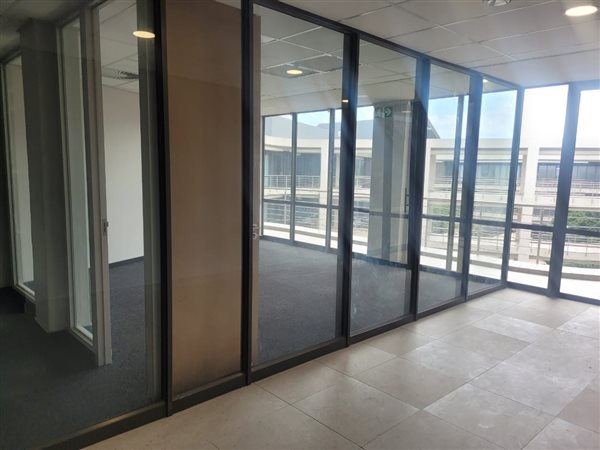 223 m² Commercial space 223 m² Commercial space
