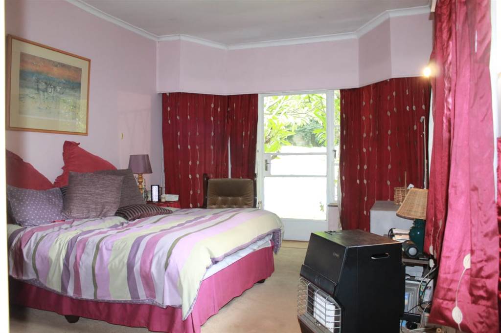 4 Bed House in Bryanston photo number 14