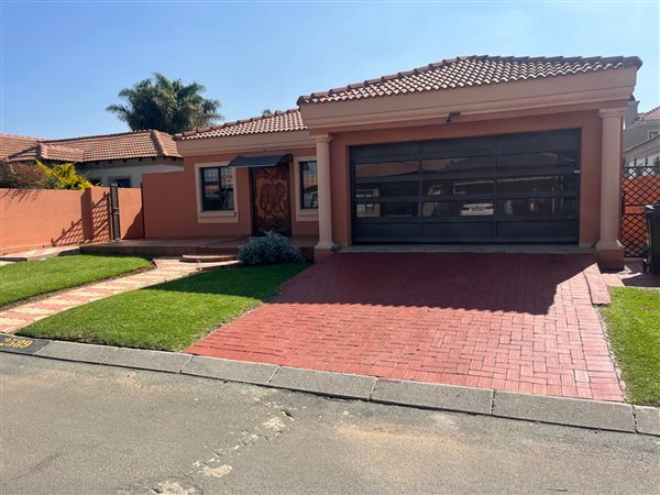 3 Bedroom House 3 Bedroom House