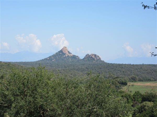 2 400 m² Land 2 400 m² Land