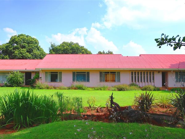 5 Bed House in Parys