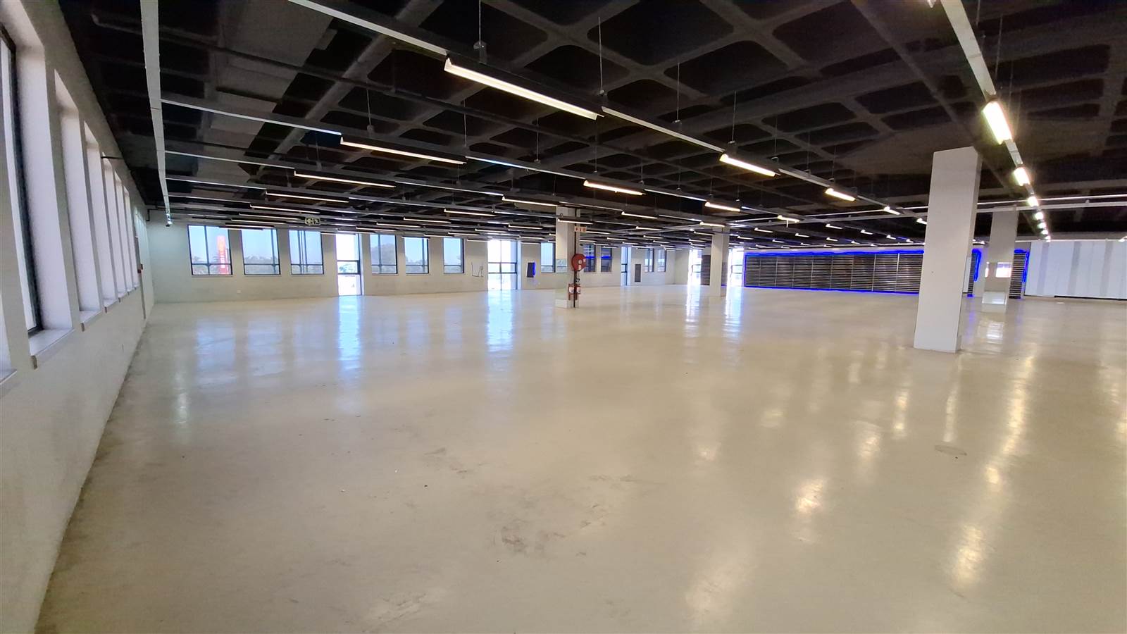 2543  m² Industrial space in Eastgate photo number 8