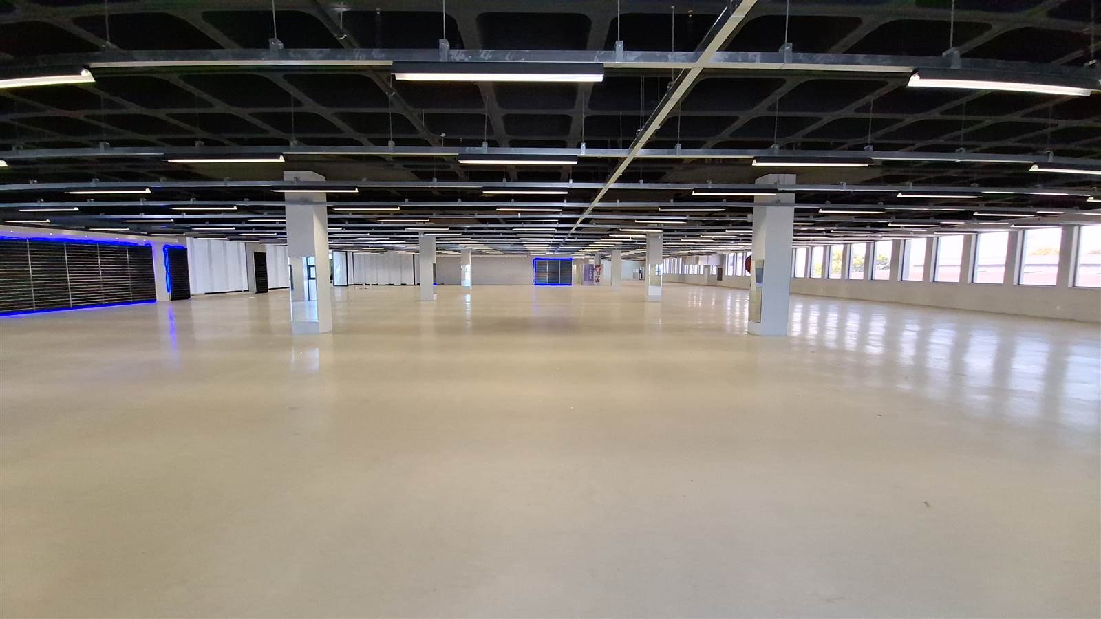 2543  m² Industrial space in Eastgate photo number 6