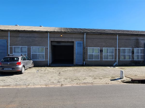 103  m² Industrial space