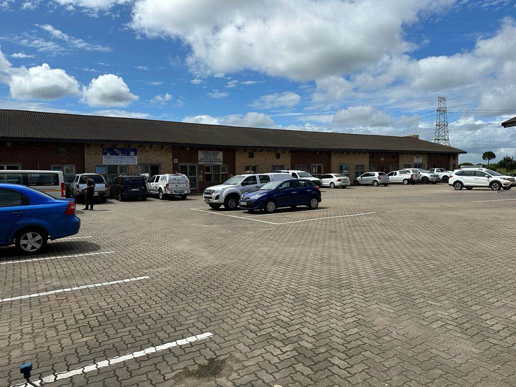 171  m² Commercial space in Alton photo number 13