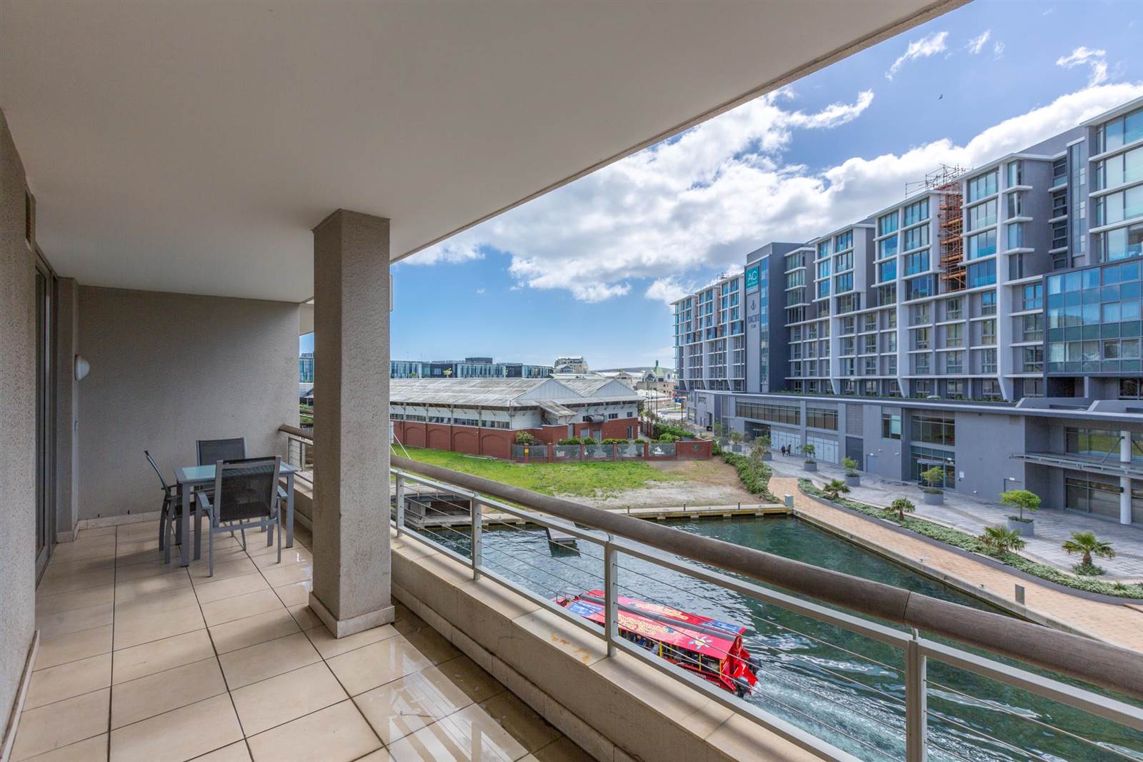 2 Bed Apartment in Foreshore photo number 16