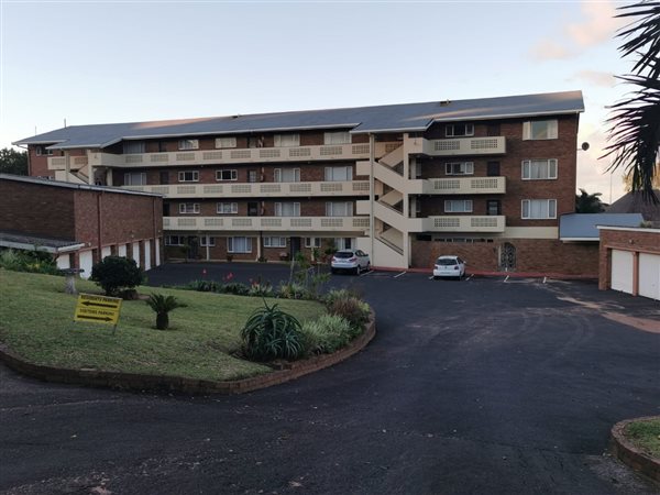 2 Bed Flat in Uvongo