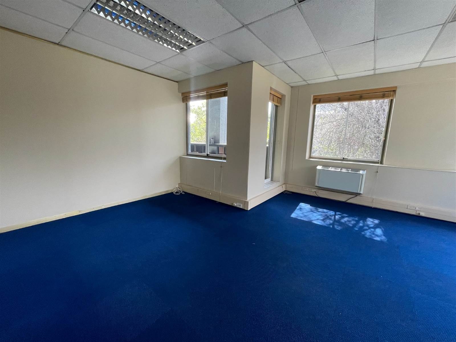 253  m² Commercial space in Woodmead photo number 3