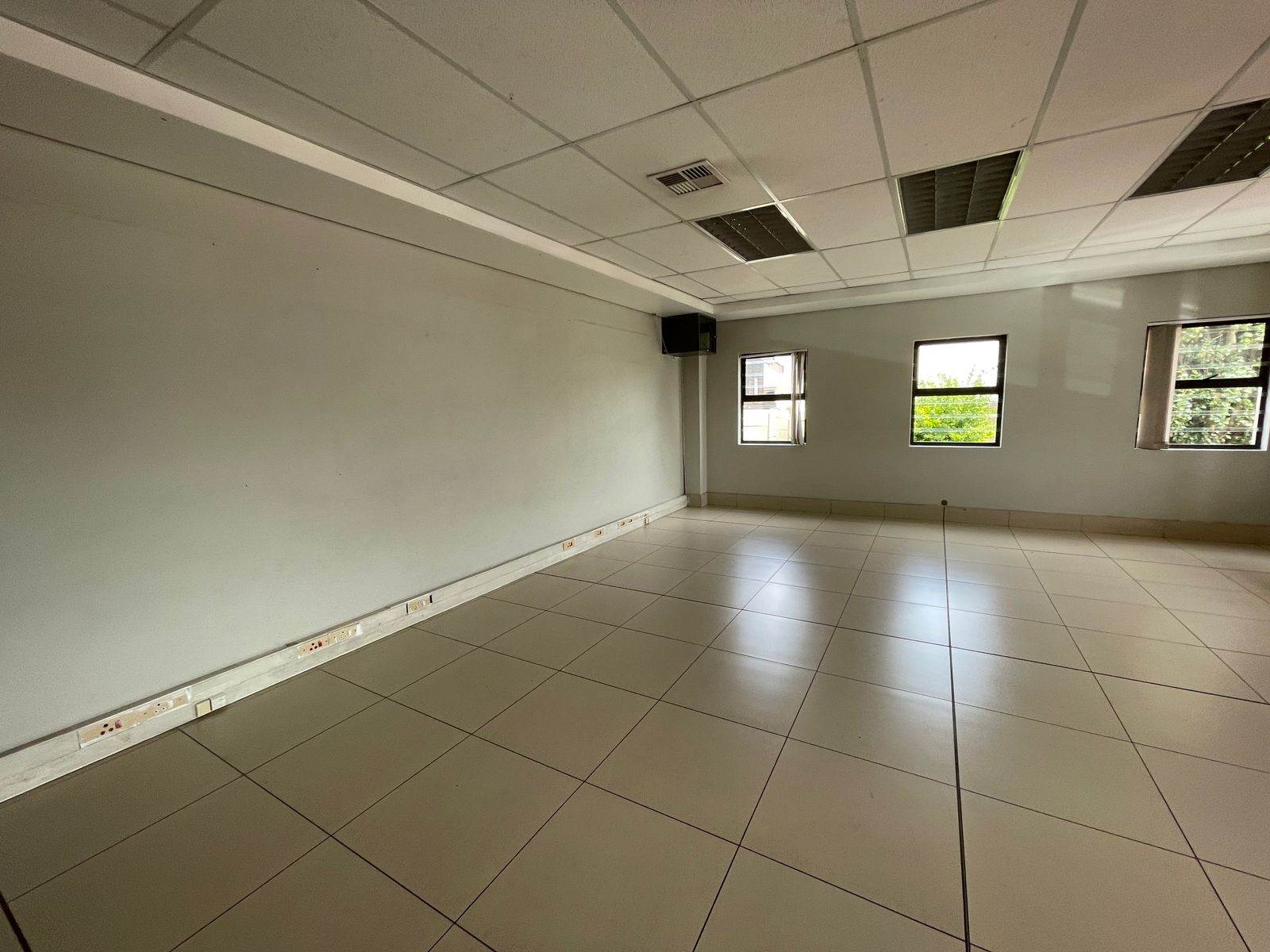 50  m² Commercial space in Farrar Park photo number 13