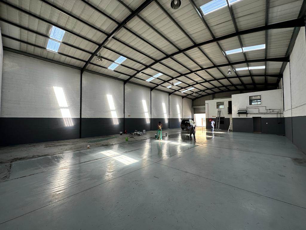 521  m² Industrial space in Bellville Central photo number 2