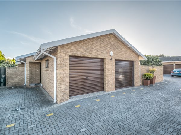 3 Bed Townhouse