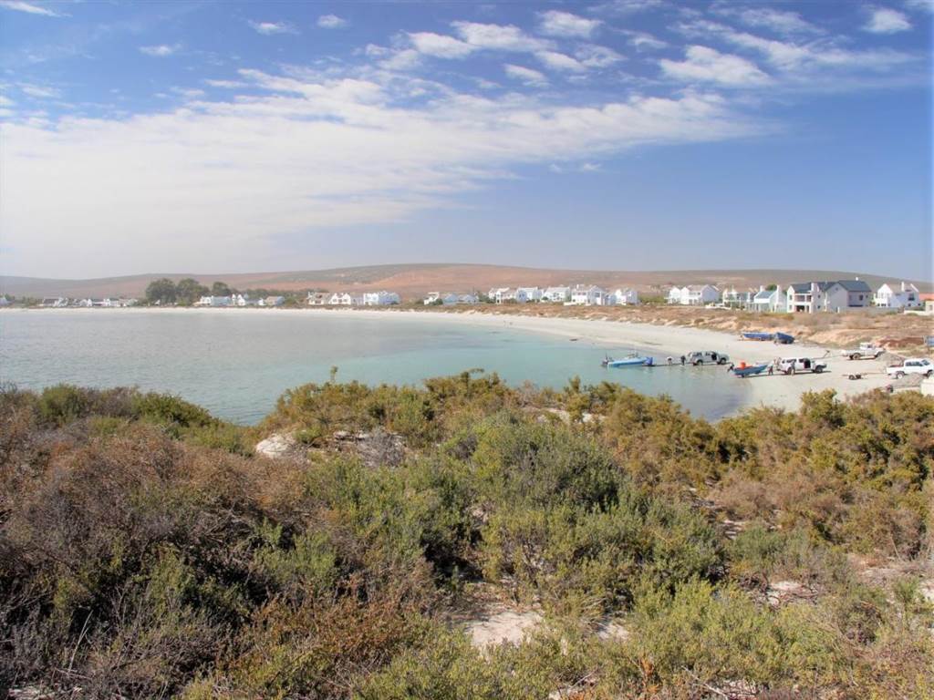 560 m² Land available in Britannia Bay photo number 11