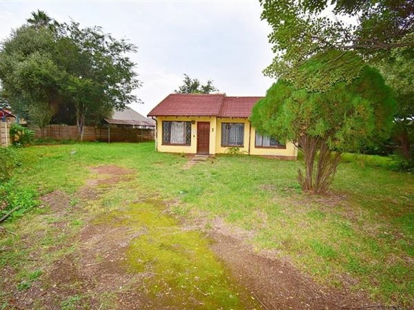 3 Bedroom House 3 Bedroom House