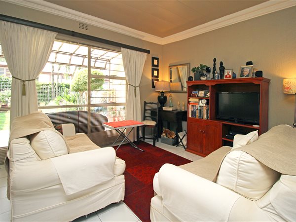 2 Bedroom Townhouse 2 Bedroom Townhouse