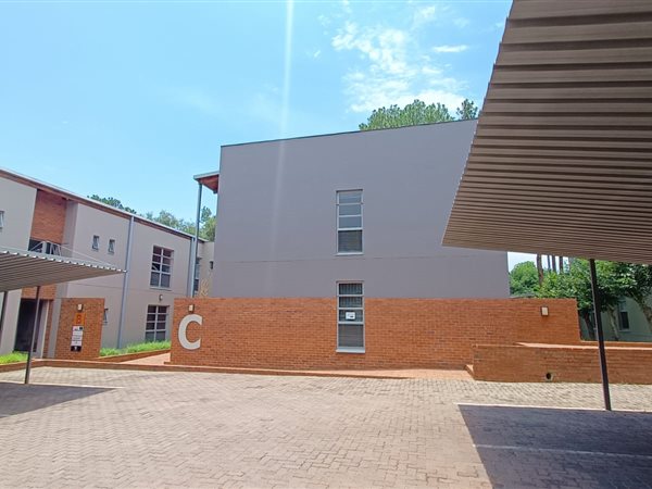 114 m² Commercial space 114 m² Commercial space