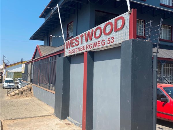 2 Bed Apartment in Krugersdorp West
