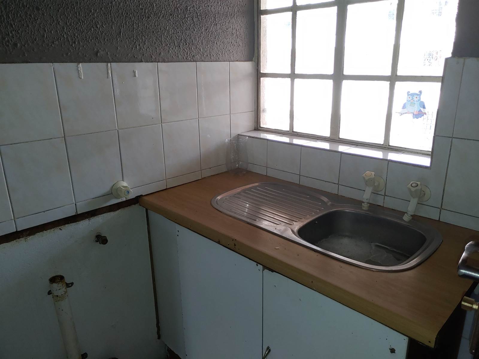 2 Bed Apartment in Krugersdorp West photo number 13