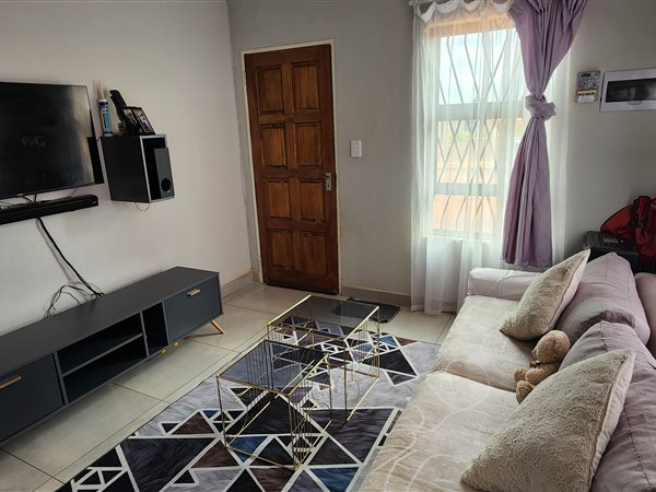 2 Bedroom House