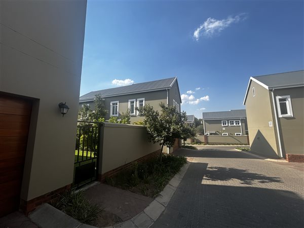 3 Bed Townhouse