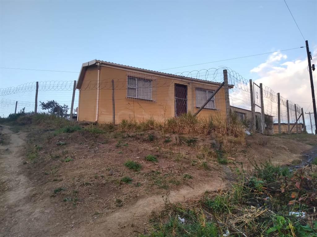 2 Bed House in Mdantsane photo number 16