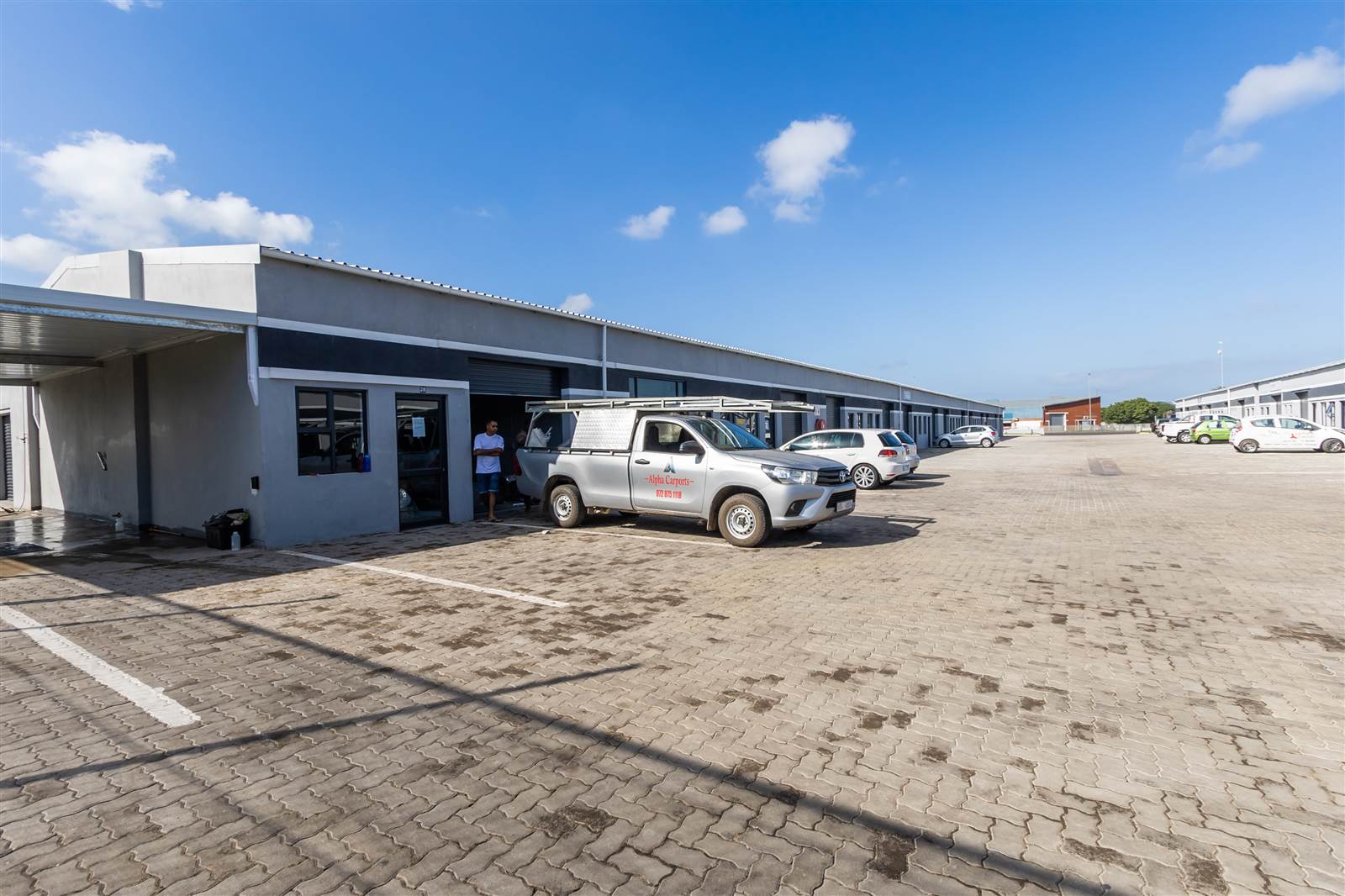 67  m² Commercial space in Alton photo number 8