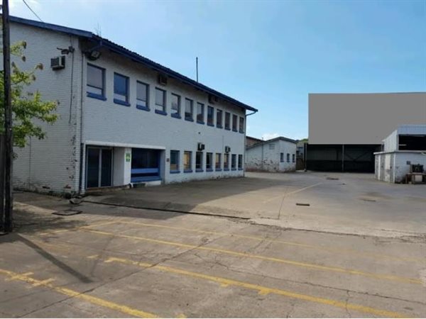 5252  m² Industrial space in Jacobs