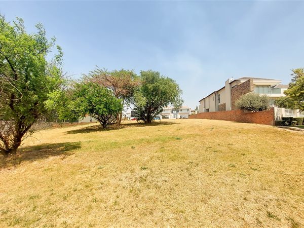 624 m² Land