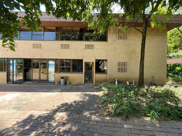89  m² Commercial space in Ferndale