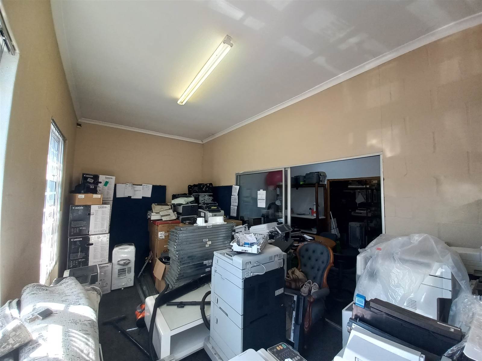 93  m² Commercial space in Milnerton photo number 10