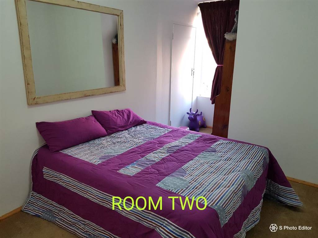 3 Bed Apartment in Wonderboom South photo number 12