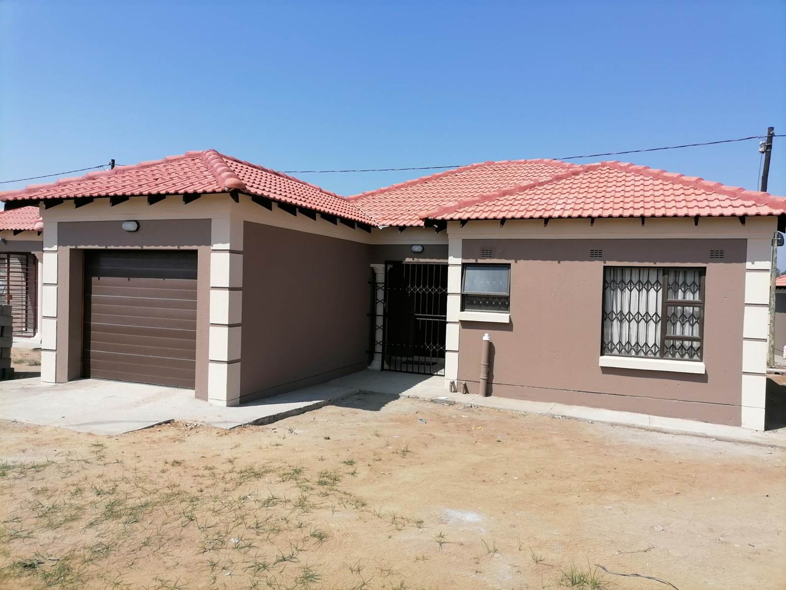 2 Bed House in Ermelo photo number 13